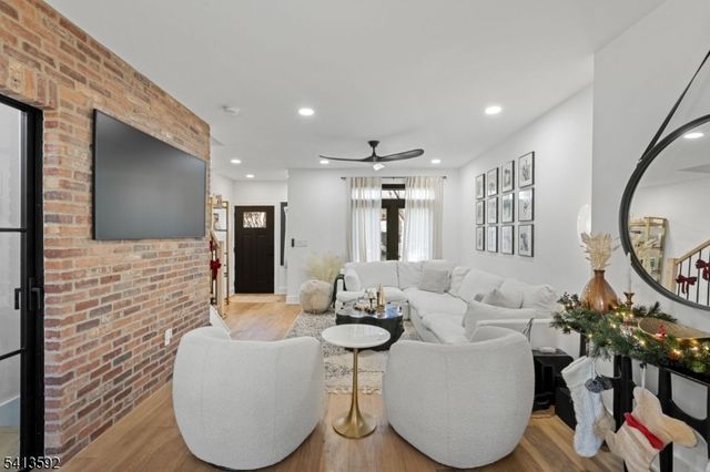 118 Webster Ave, Jersey City, NJ 07307