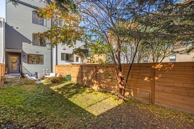 118 Webster Ave, Jersey City, NJ 07307