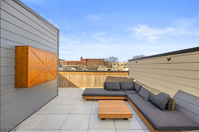 118 Webster Ave, Jersey City, NJ 07307