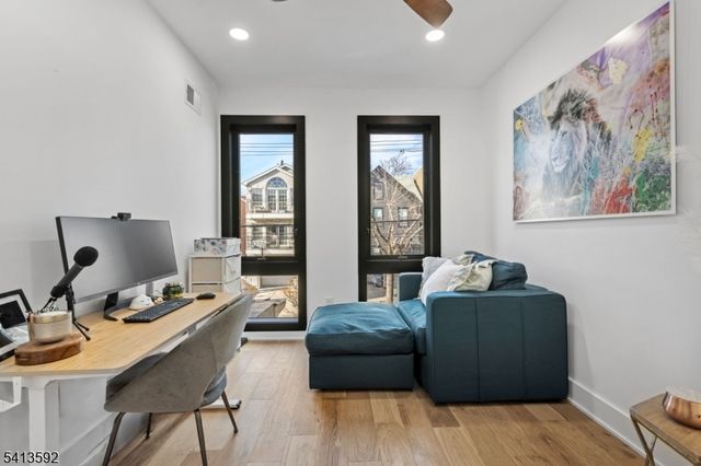 118 Webster Ave, Jersey City, NJ 07307