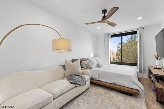 118 Webster Ave, Jersey City, NJ 07307