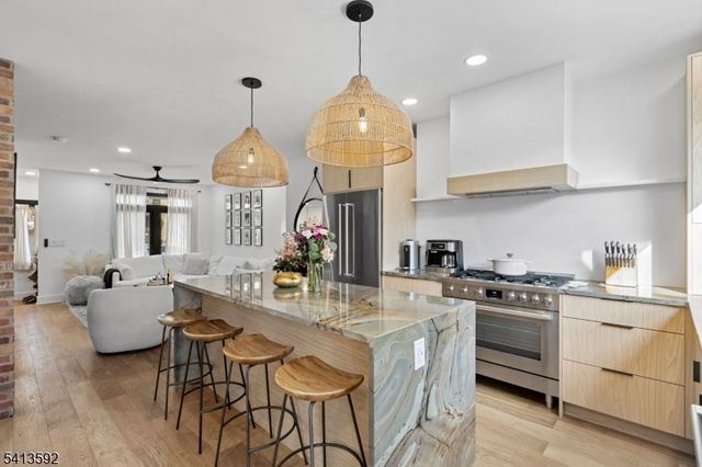 118 Webster Ave, Jersey City, NJ 07307