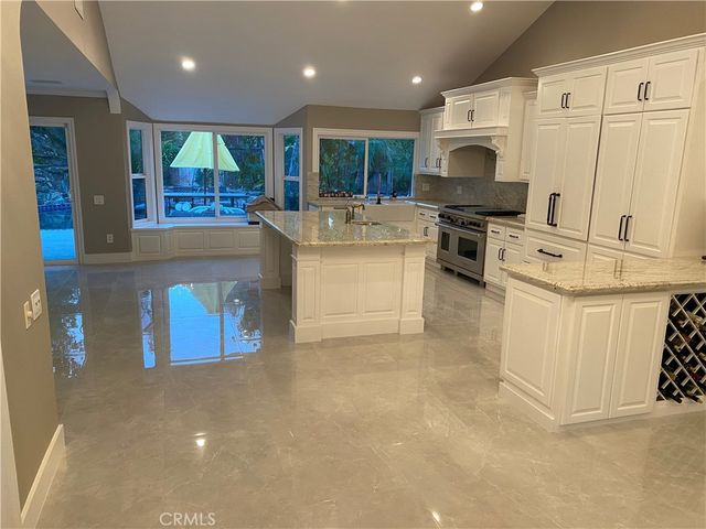 1933 Canyon Park Circle, Orange, CA 92867