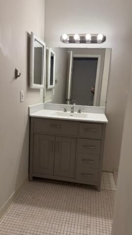 503 Sunset Lane, Saint Clair Shores, MI 48082