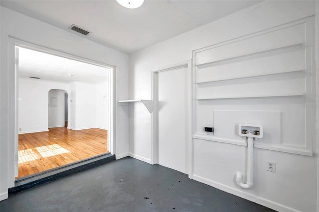 2169 & 2179 22ND AVENUE N, St Petersburg, FL 33713