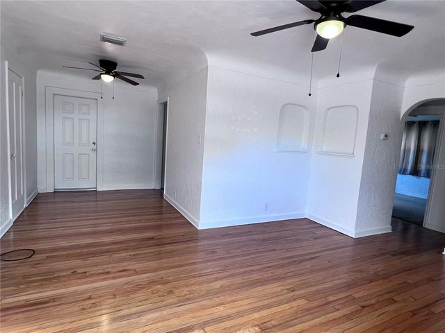 2169 & 2179 22ND AVENUE N, St Petersburg, FL 33713