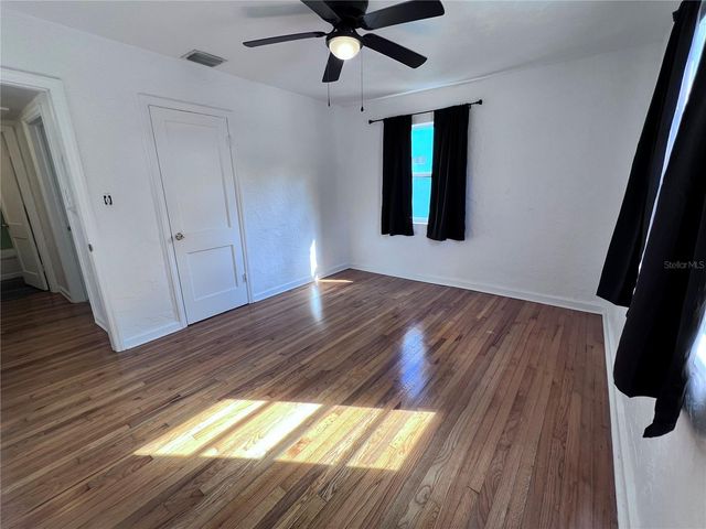 2169 & 2179 22ND AVENUE N, St Petersburg, FL 33713