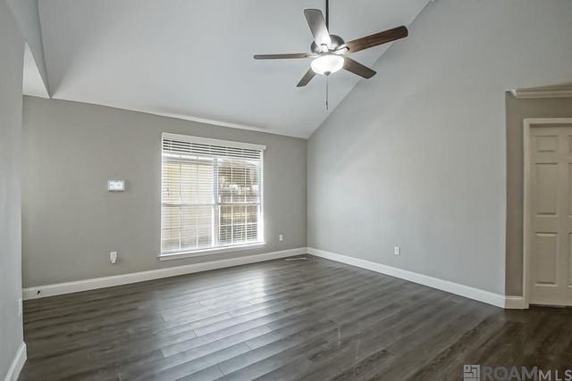 9493 Gene Buckle Ave, Denham Springs, LA 70726