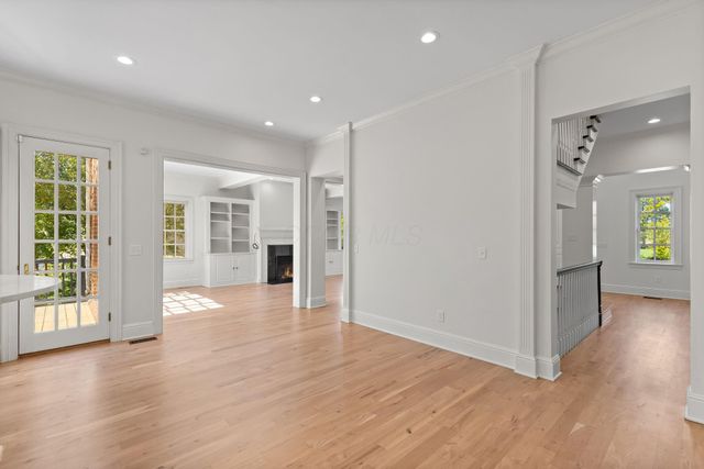 7555 Lambton Park Road, New Albany, OH 43054