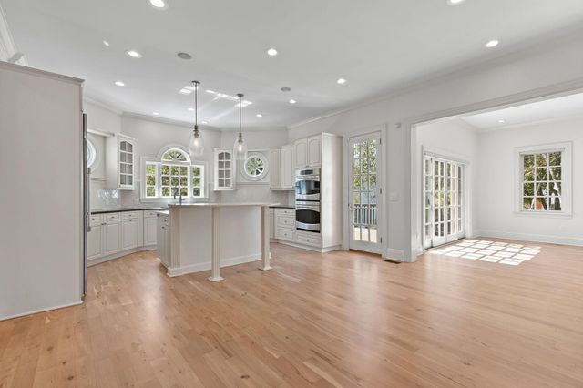 7555 Lambton Park Road, New Albany, OH 43054