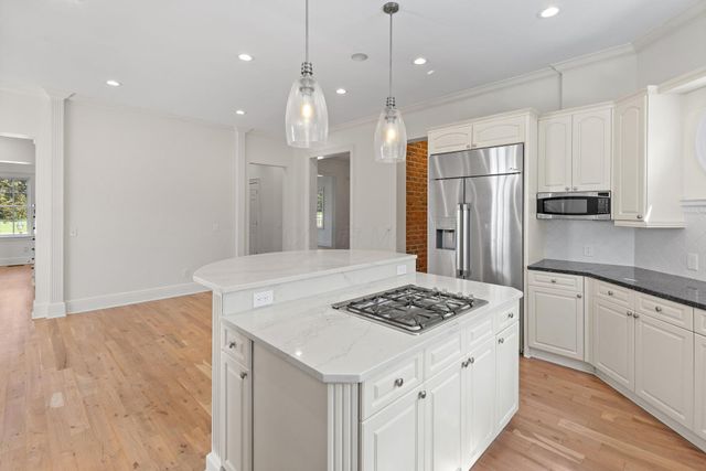 7555 Lambton Park Road, New Albany, OH 43054