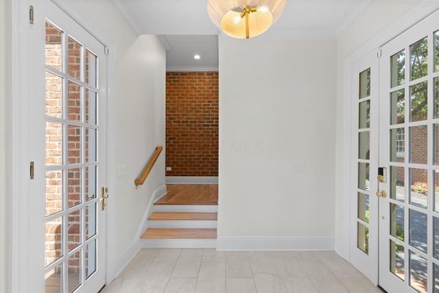 7555 Lambton Park Road, New Albany, OH 43054