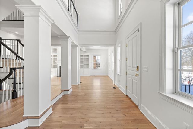 7555 Lambton Park Road, New Albany, OH 43054