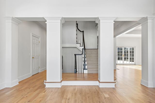 7555 Lambton Park Road, New Albany, OH 43054