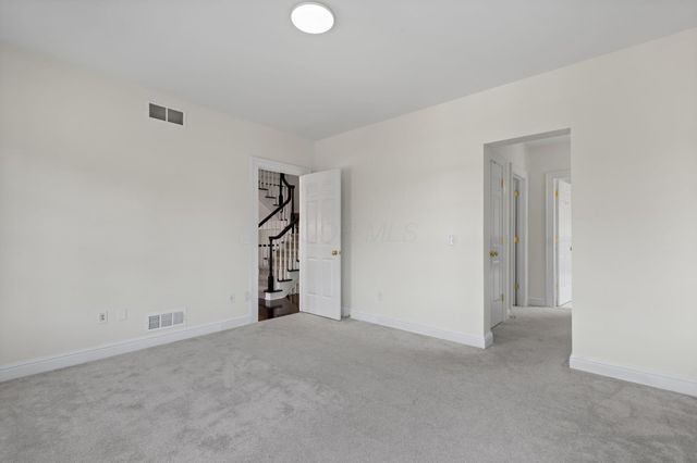 7555 Lambton Park Road, New Albany, OH 43054