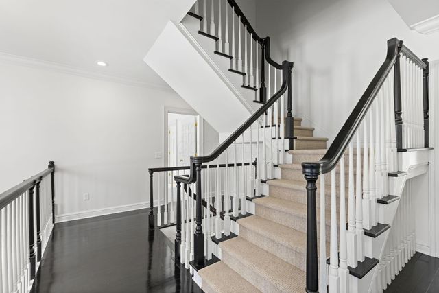 7555 Lambton Park Road, New Albany, OH 43054