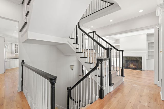 7555 Lambton Park Road, New Albany, OH 43054