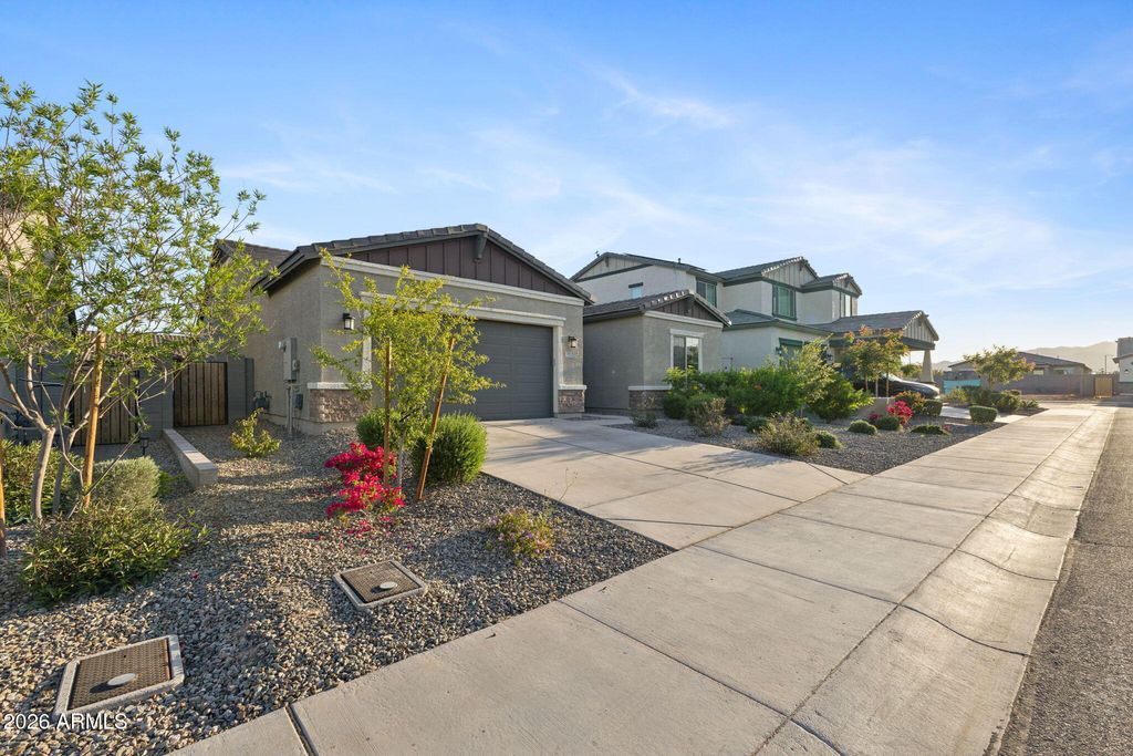 19231 W MISSOURI Avenue, Litchfield Park, AZ 85340 — photo 2