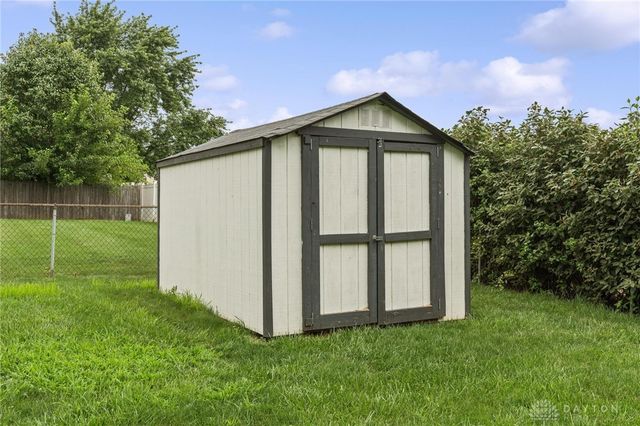 6117 Charlesgate Road, Dayton, OH 45424