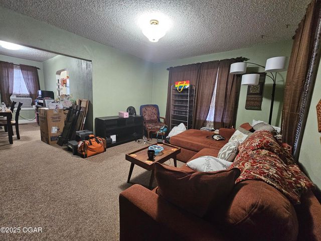 327 S Brownell Avenue, Joplin, MO 64801