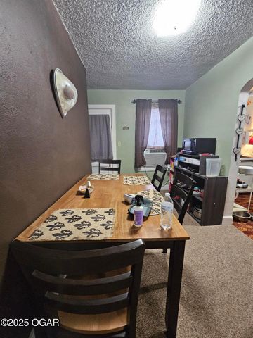 327 S Brownell Avenue, Joplin, MO 64801