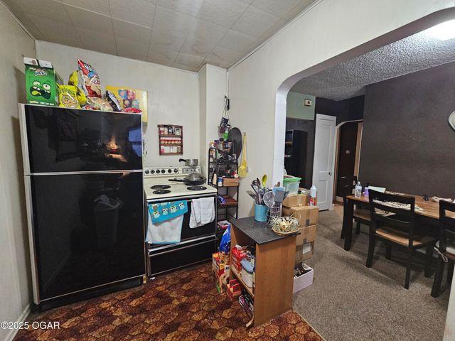 327 S Brownell Avenue, Joplin, MO 64801