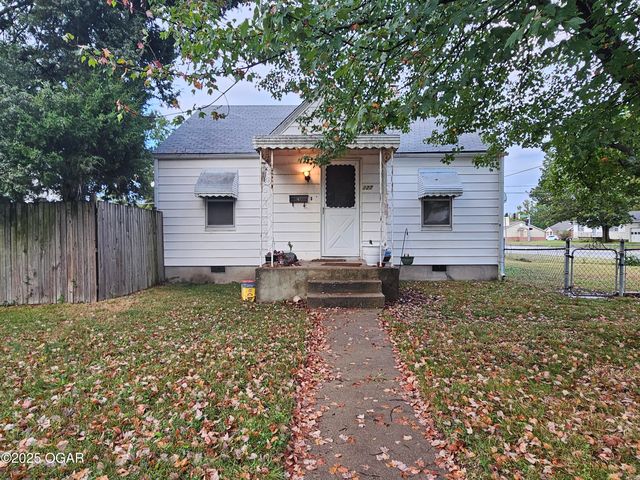 327 S Brownell Avenue, Joplin, MO 64801