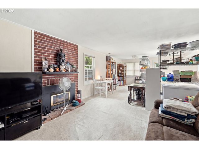 9124 Sw 23RD Dr, Portland, OR 97219