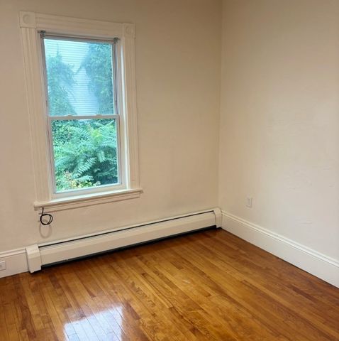 9E Shelby 2, Worcester, MA 01605