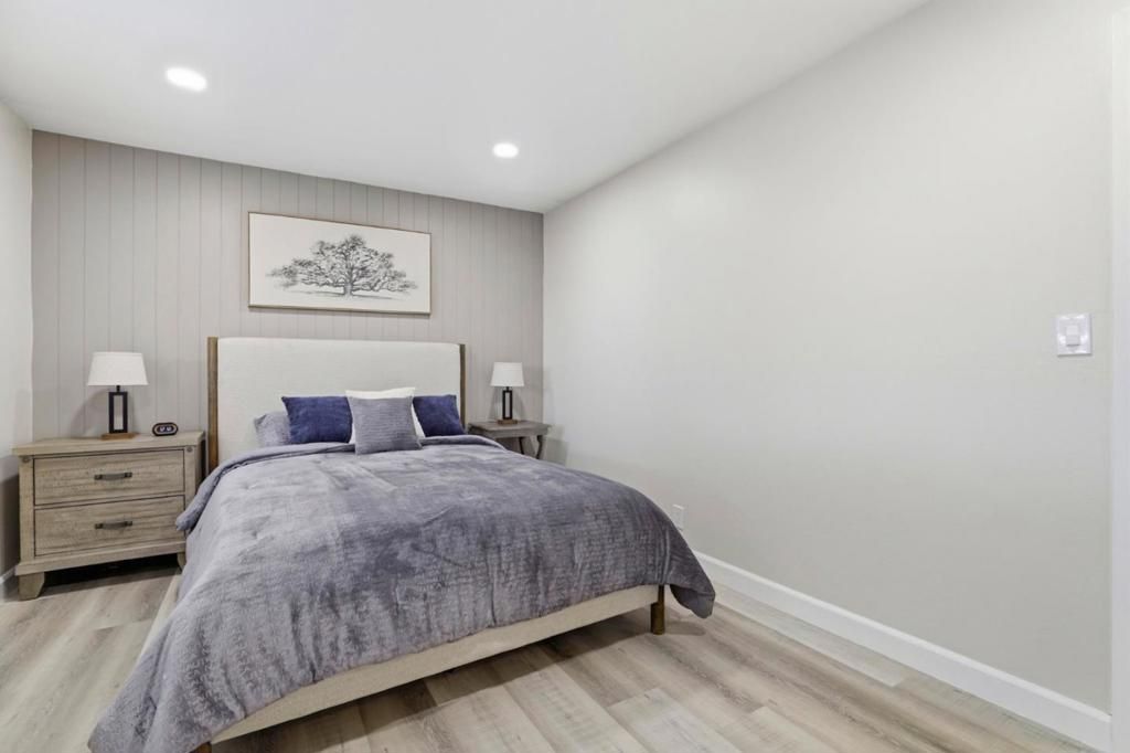 Image 17 of property listing at 812 Blossom Hill Road 2, San Jose, CA 95123