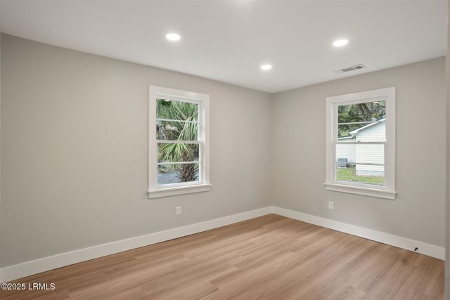 27 Miller Drive, Beaufort, SC 29907