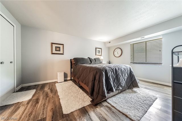 9611 Sunrise Boulevard K2, North Royalton, OH 44133