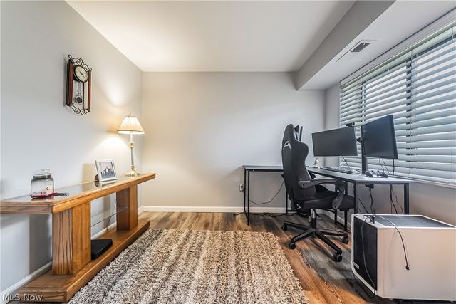 9611 Sunrise Boulevard K2, North Royalton, OH 44133