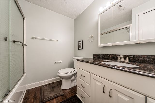 9611 Sunrise Boulevard K2, North Royalton, OH 44133