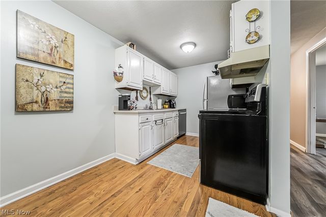 9611 Sunrise Boulevard K2, North Royalton, OH 44133