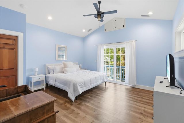 207 ESTHER STREET, New Smyrna Beach, FL 32169