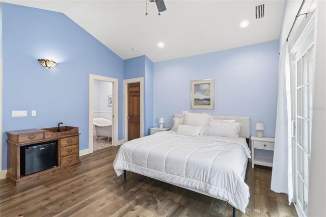 207 ESTHER STREET, New Smyrna Beach, FL 32169