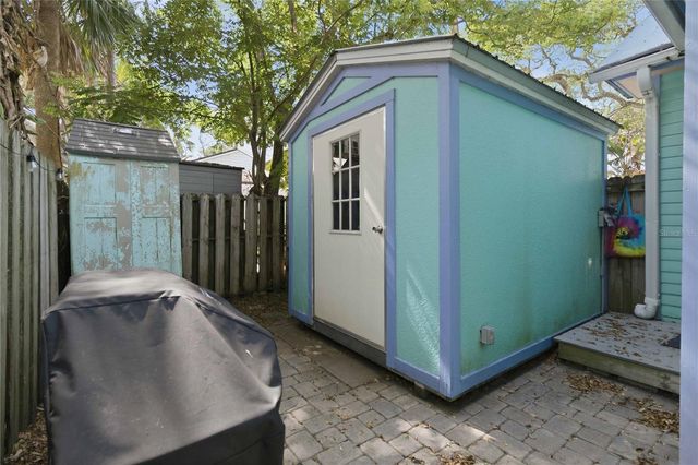 207 ESTHER STREET, New Smyrna Beach, FL 32169
