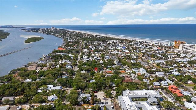 207 ESTHER STREET, New Smyrna Beach, FL 32169