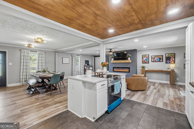 1000 Amber Stapp Studdard Road, Social Circle, GA 30025