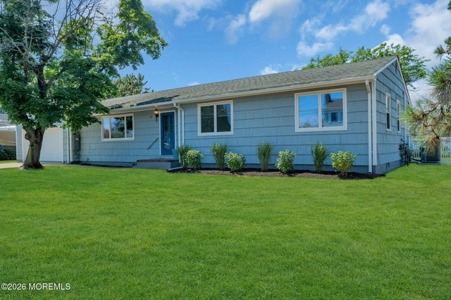 10 Harbour Way, Monmouth Beach, NJ 07750