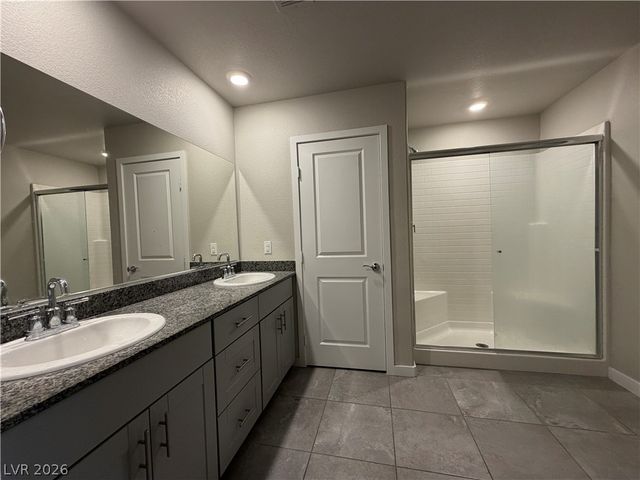 9532 Spyglass Run Avenue, Las Vegas, NV 89178