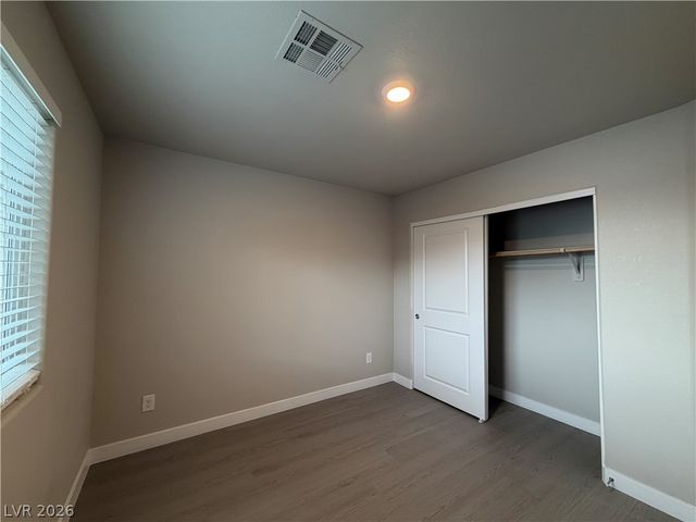 9532 Spyglass Run Avenue, Las Vegas, NV 89178