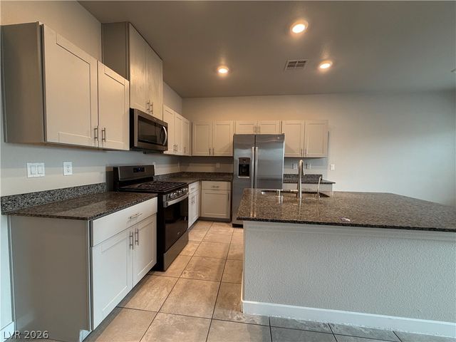 9532 Spyglass Run Avenue, Las Vegas, NV 89178