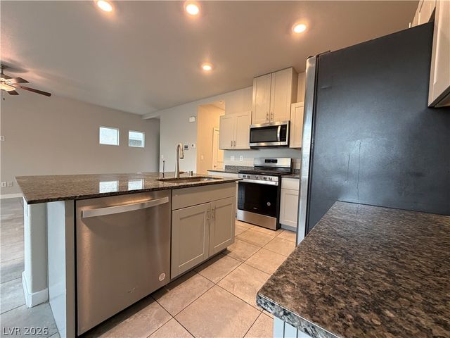 9532 Spyglass Run Avenue, Las Vegas, NV 89178