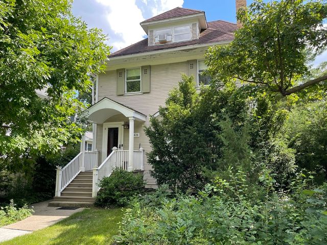 2626 Isabella Street, Evanston, IL 60201