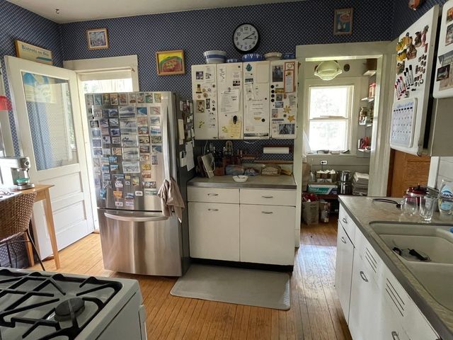 2626 Isabella Street, Evanston, IL 60201