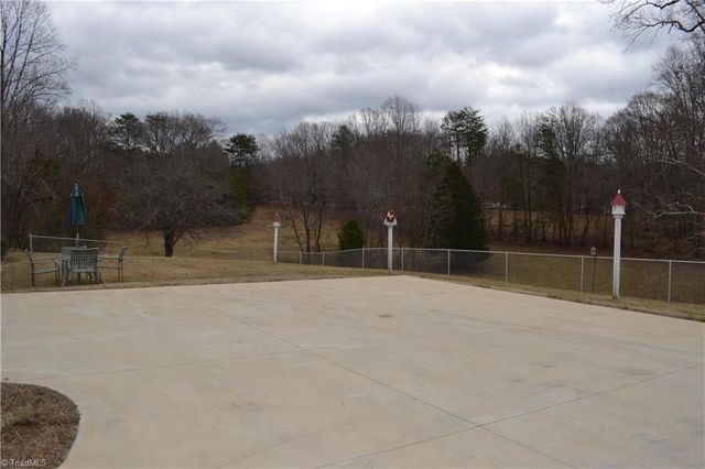 674 Priddy Loop, Stoneville, NC 27048