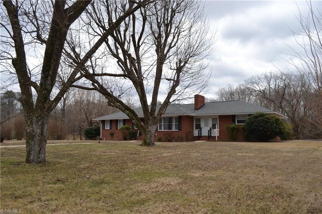 674 Priddy Loop, Stoneville, NC 27048