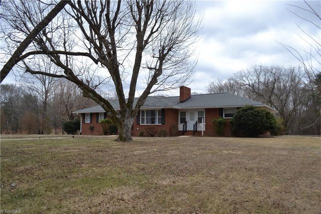 674 Priddy Loop, Stoneville, NC 27048